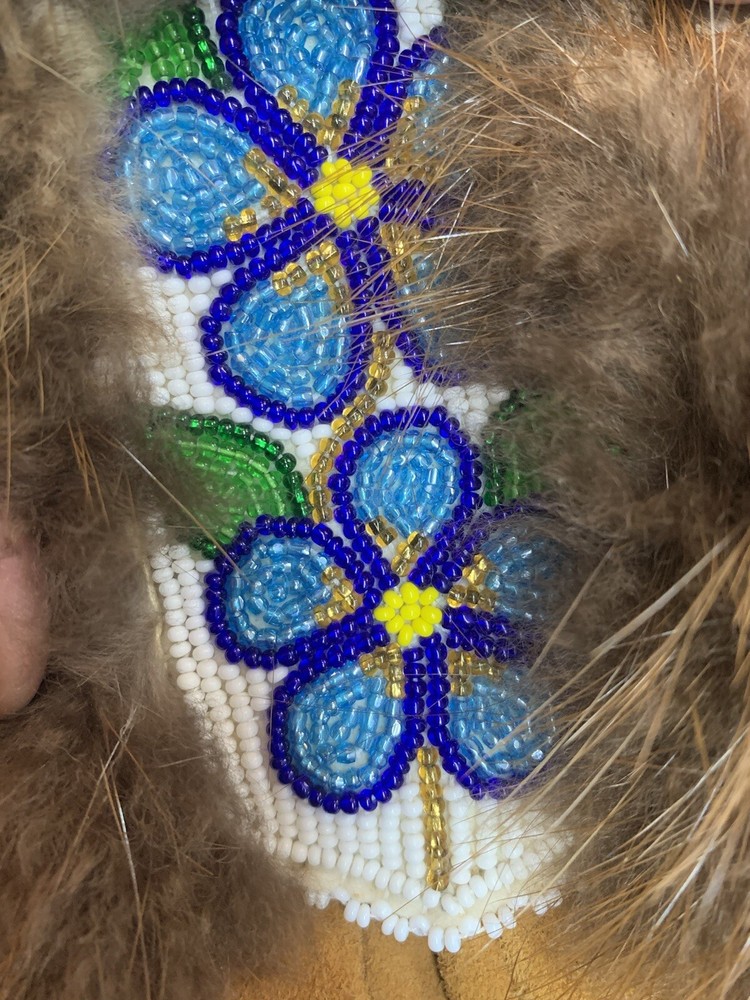 Jumbo Buckskin Hand Beaded Gloves
