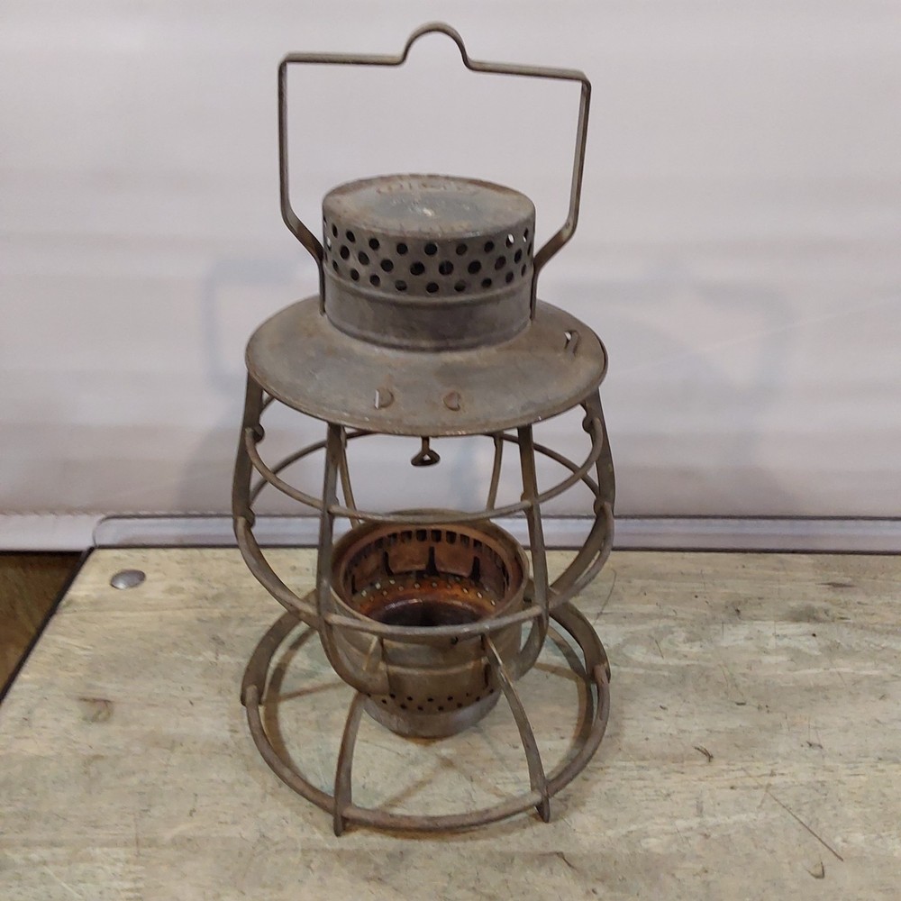 Dietz 39 Steel Clad Lantern - Frame and Ventilator - Surface Rust inside