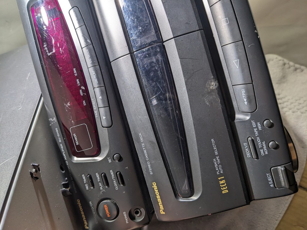 Panasonic Tuner/Compact Disc Changer SL-CH80 + Cassette Deck/Amplifier SU-CH80