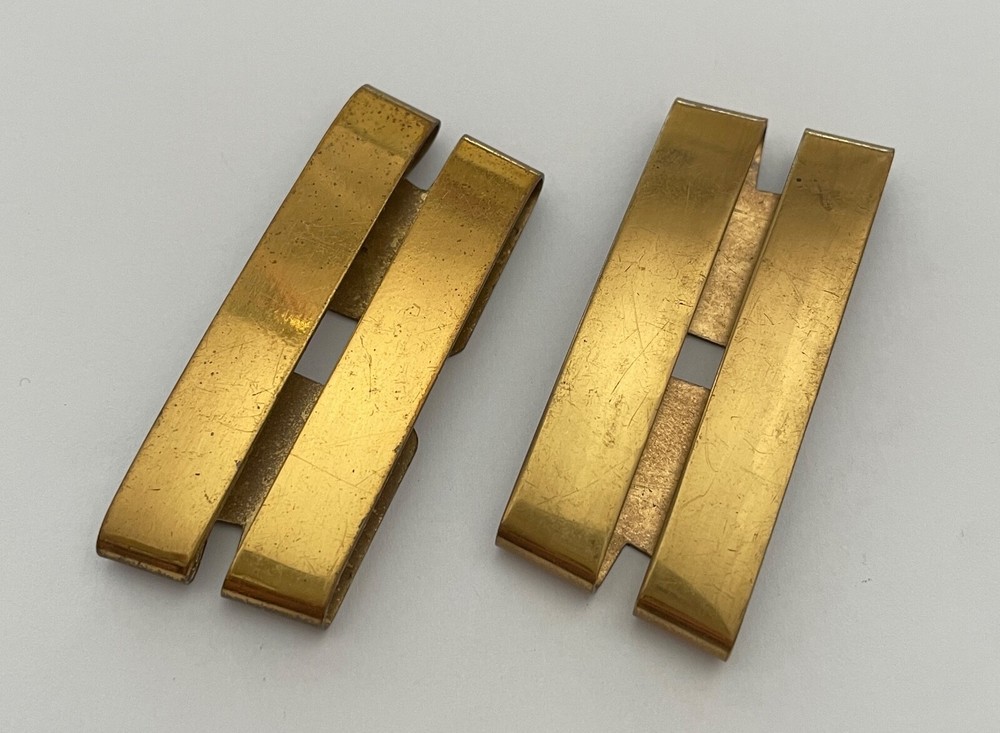 Metallic Shoulder Grades. lieutenant. B1 (L52)