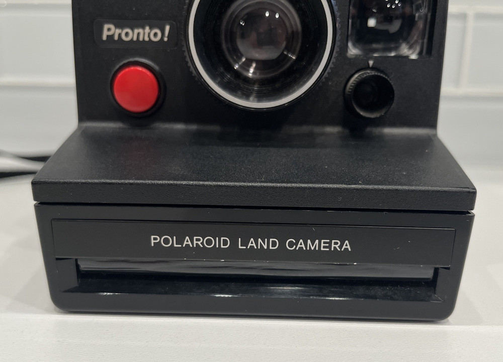 Vintage Polaroid Pronto Land Camera w/Strap + ITT MagicFlash - UNTESTED