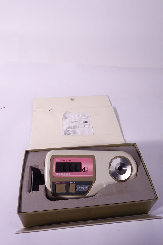 ATAGO UG-1 Refractometer