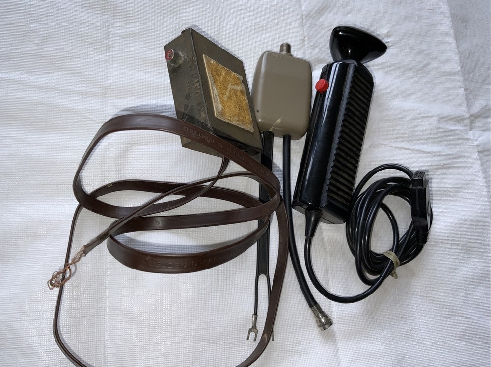 UHF/VHF/FM Band Separator Switch Box Ca010112 Video Command Lot Untested