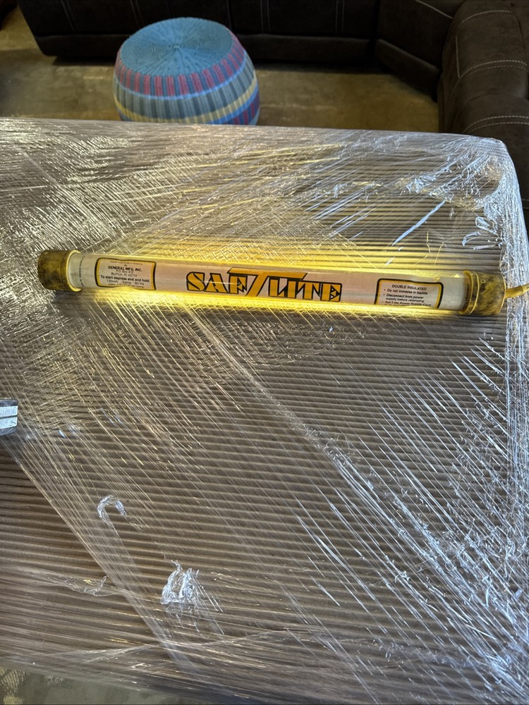 SafTlite Work Lamp tent Lamp Works