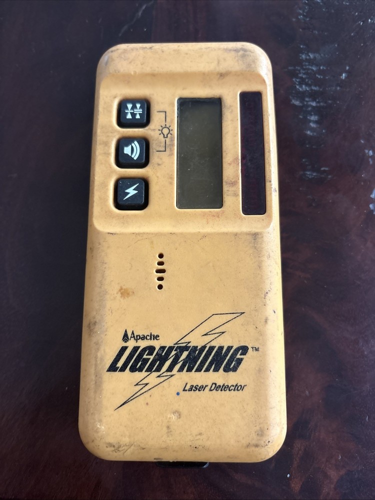 Apache Lightning Laser Detector 44 50mm (2.00 in) Powers On Don’t Always Work