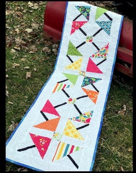 Lil' Umbrellas Table Runner Quilt Pattern