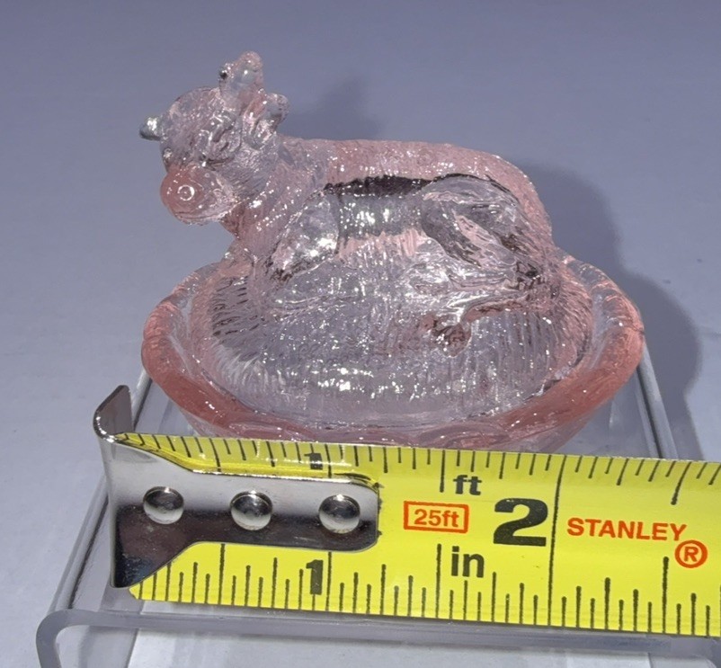 Mini Pink Glass COW ON NEST Glows
