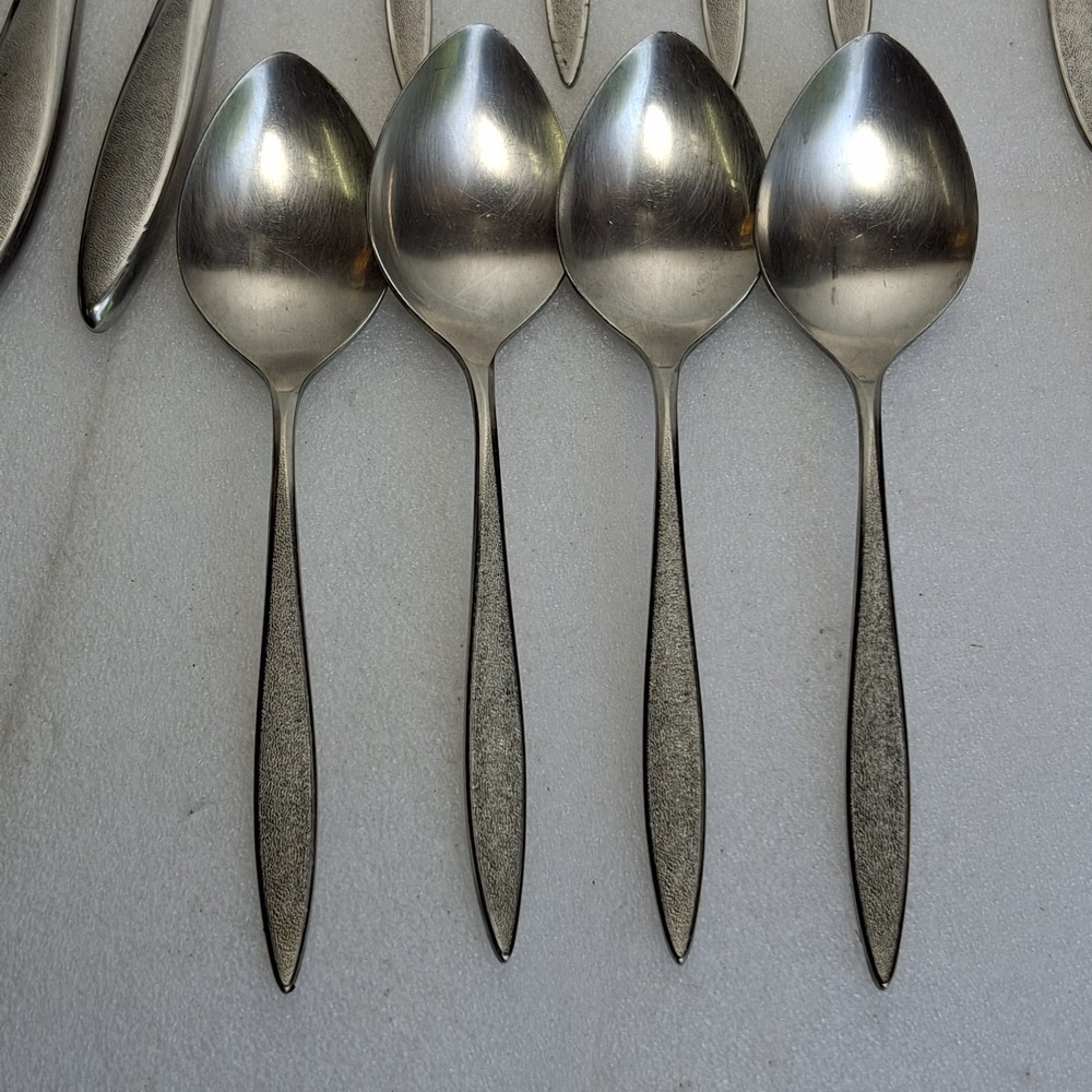 Tradition Stainless USA flatware 18 pieces