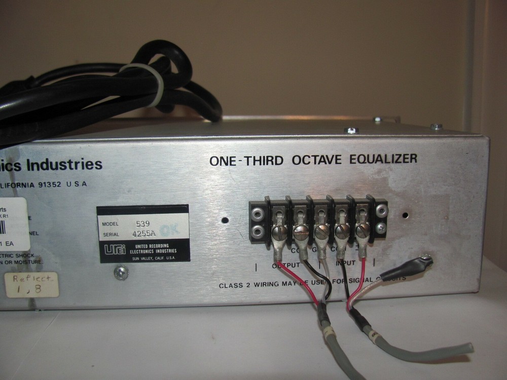 UREI 539 One Third Band Equalizer