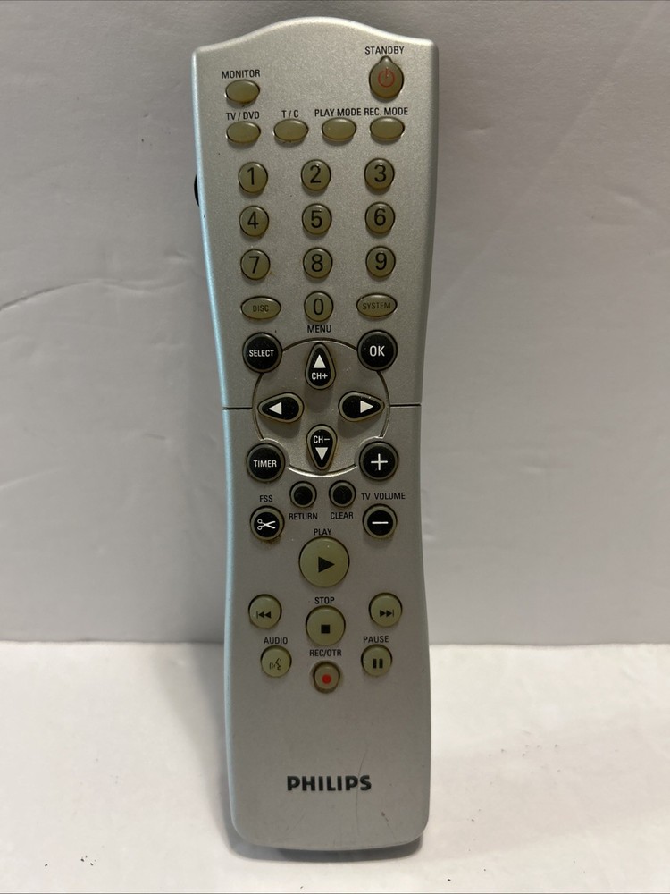 Phillips DVD Recorder Player - Model DVDR615/17 With Remote Read