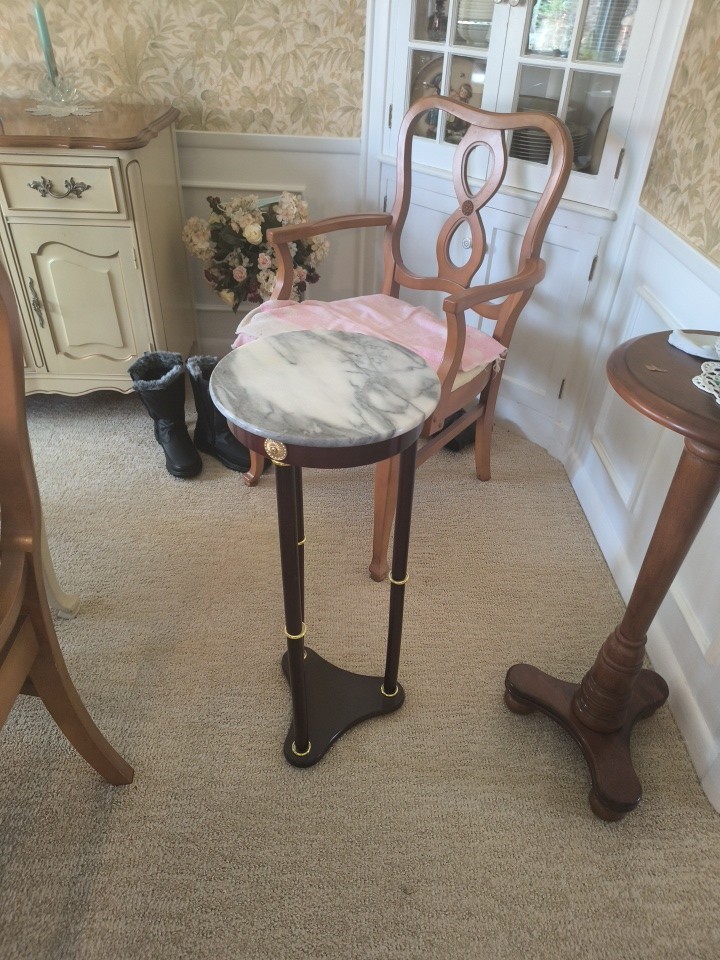 Marble Top Side Table made in Taiwan