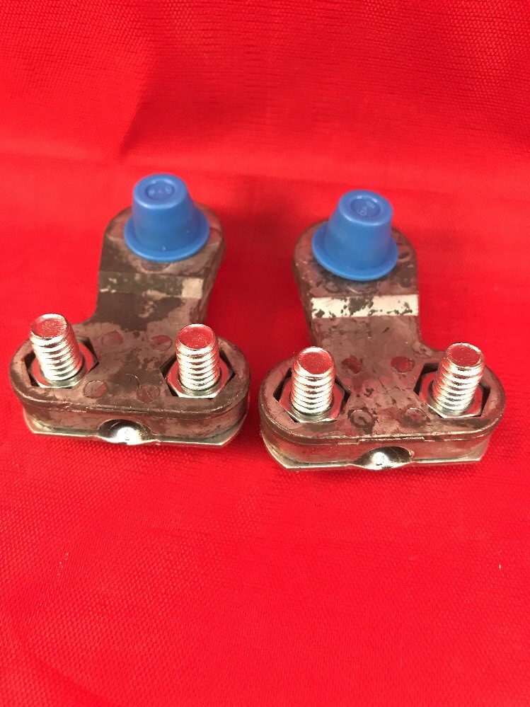(2 PCS) UNIVERSAL SIDE MOUNT BATTERY TERMINAL SOLID LEAD OEM DEKA 00192 USA