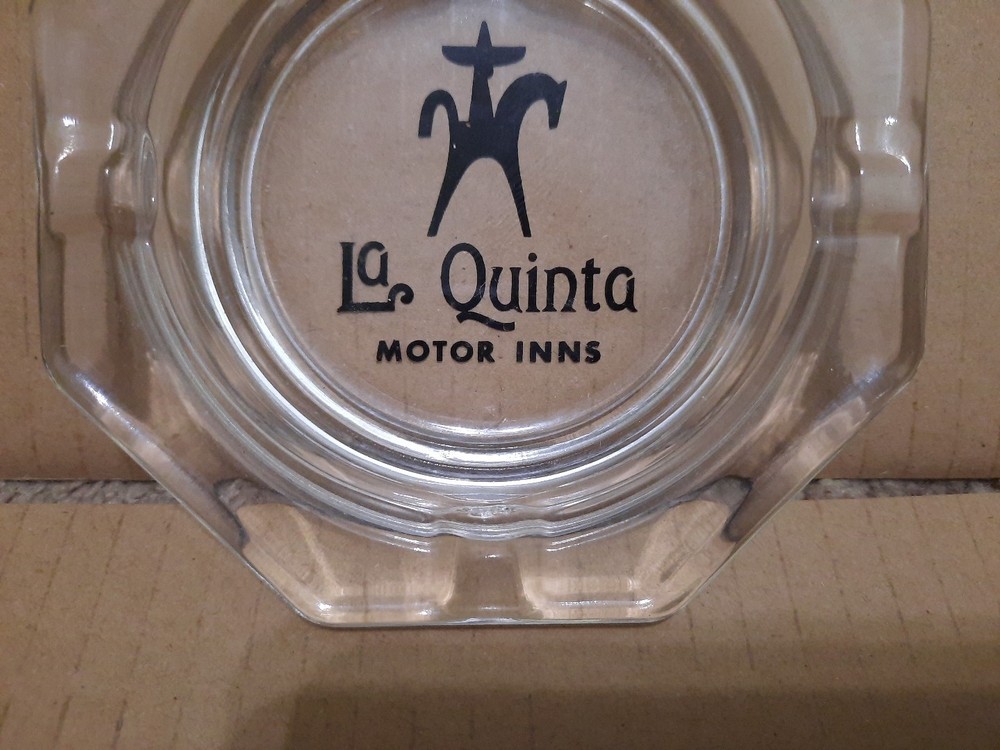 La Quinta Motor Inns Ashtray