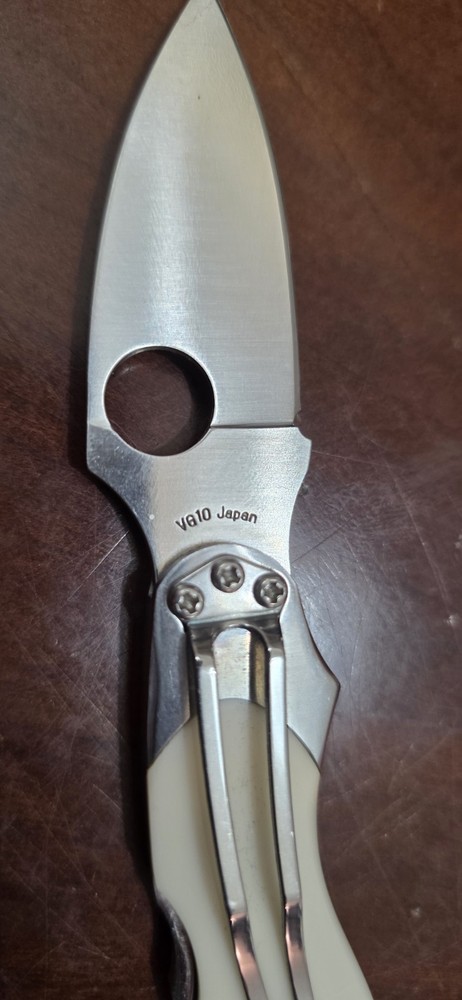 Spyderco Evrina Scales Kopa Knife