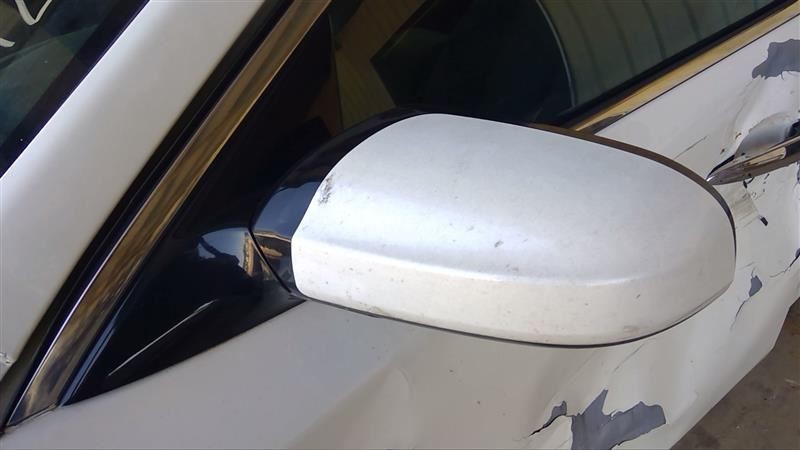 MAXIMA 2013 High Mounted Stop Light 1065945