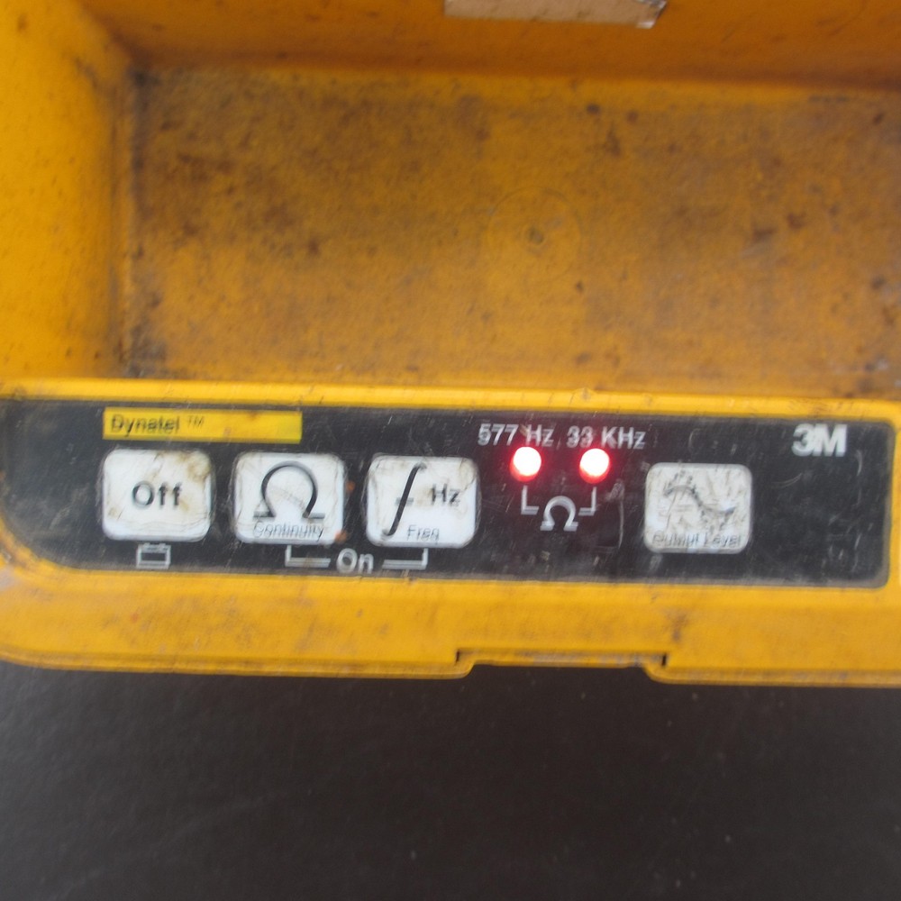3M Dynatel 2210 Cable Pipe Fault Utility Locator Transmitter