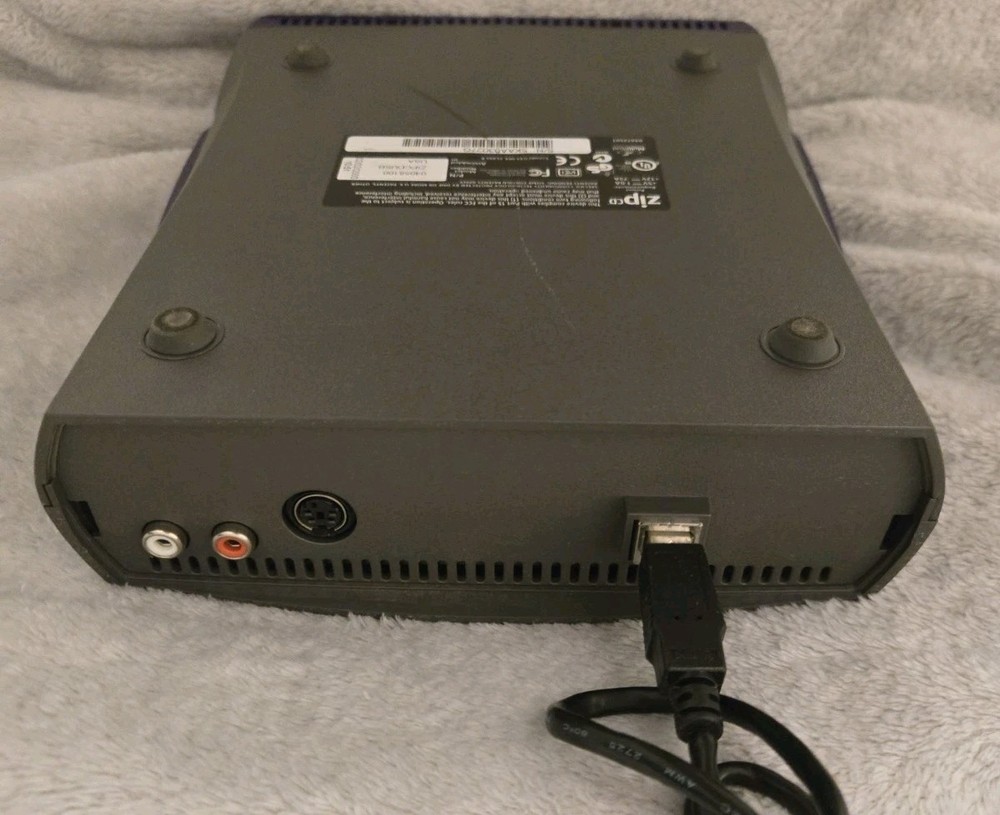 iomega zip CD 650 ZIPCDUSB Recordable/Rewriteable External Drive UNTESTED