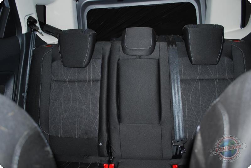 Used A/C Selector Switch fits: 2018 Ford Ecosport automatic temperature control
