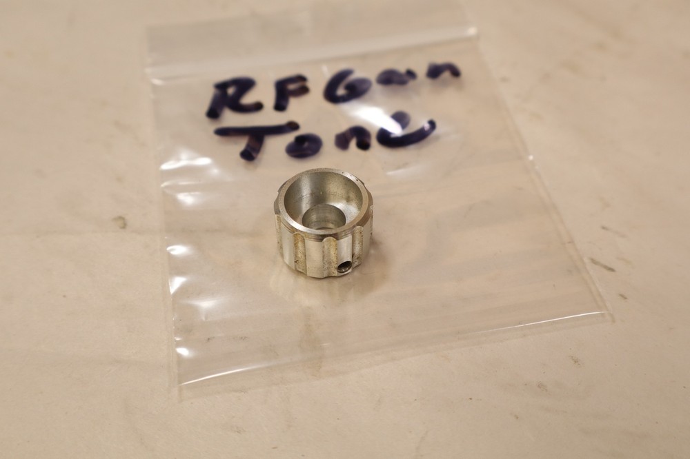 Icom Ic-r71e hf receiver part Knob RF Gain / Tone