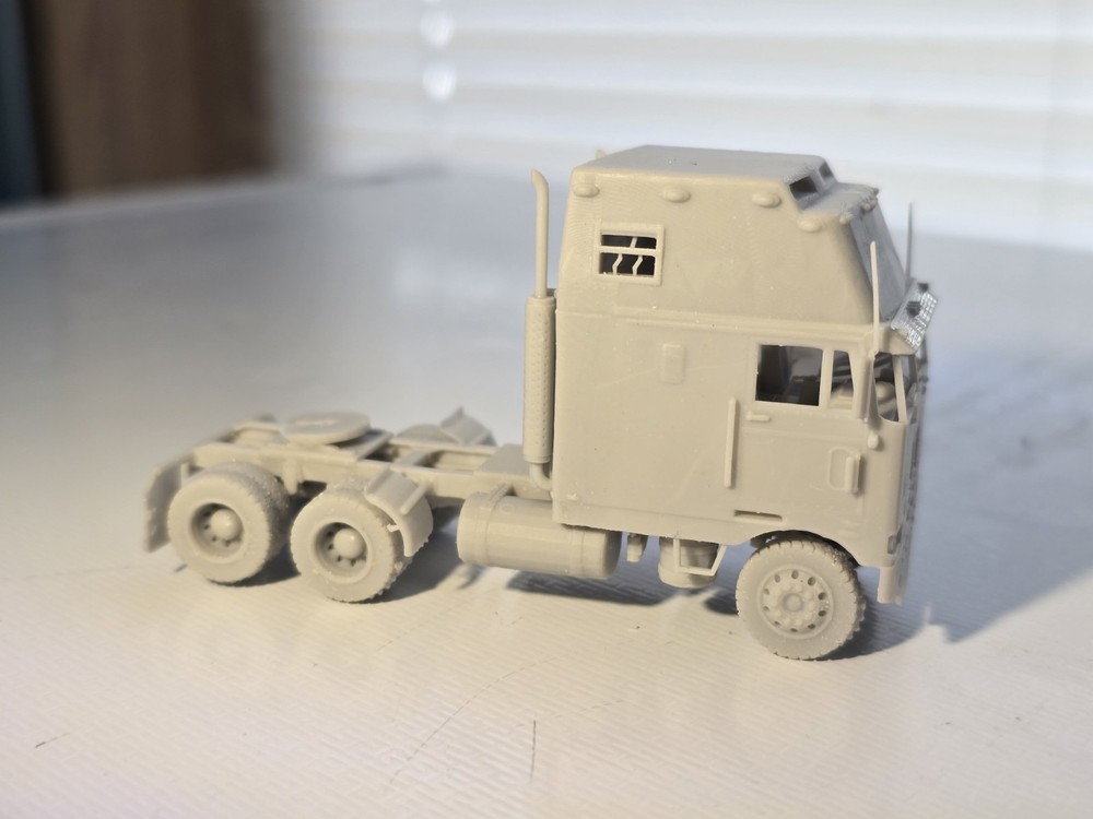 N Scale Peterbilt 352 Custom Sleeper Premium Line Undecorated Kit 3d Printed