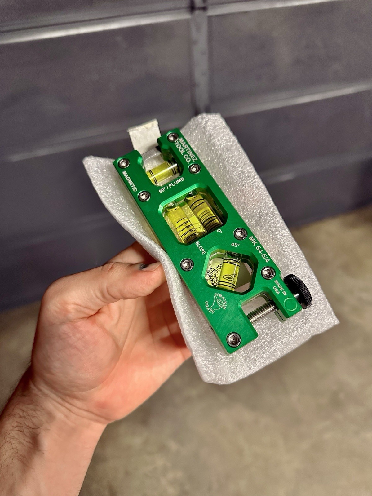 Martinez Tool Co. Titanium Core 5” Magnetic Torpedo & Conduit Level Green - USA