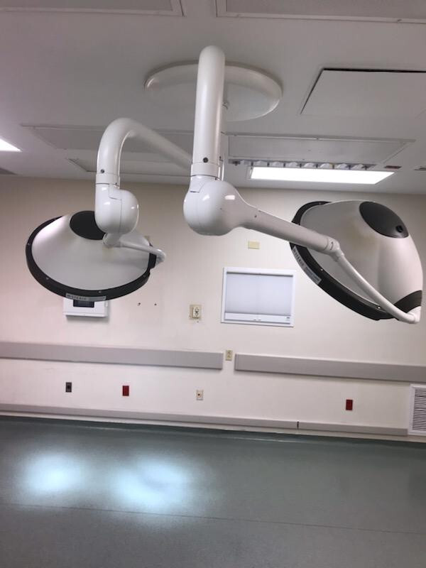 Steris Harmony LA 500 Surgical Lights