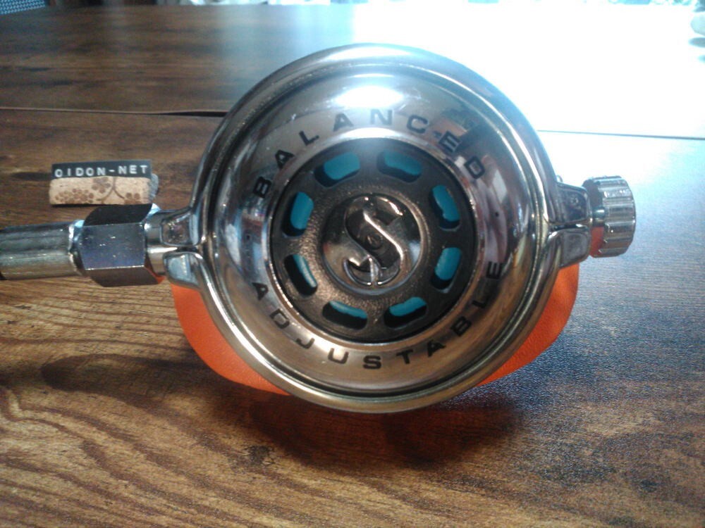 Vintage Scubapro Balanced Adjustable Second-Stage 2902748, Good Cndition.