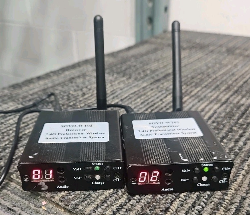 (2) Soyo-WT02 Receiver 2.4G Professional Wireless Audio Transceiver