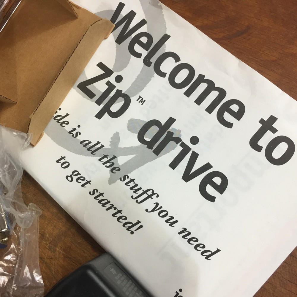 Vintage Computer Blank Storage Floppy Zip Drive Windows Microsoft Port Parallel