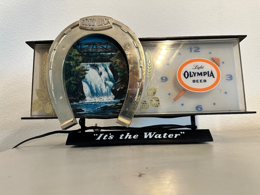 Vintage! OLYMPIA BEER SIGN light & Clock