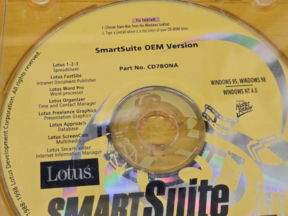 Lotus SmartSuite 9.7 Millennium Edition Software CD Windows 7/XP/2000/98