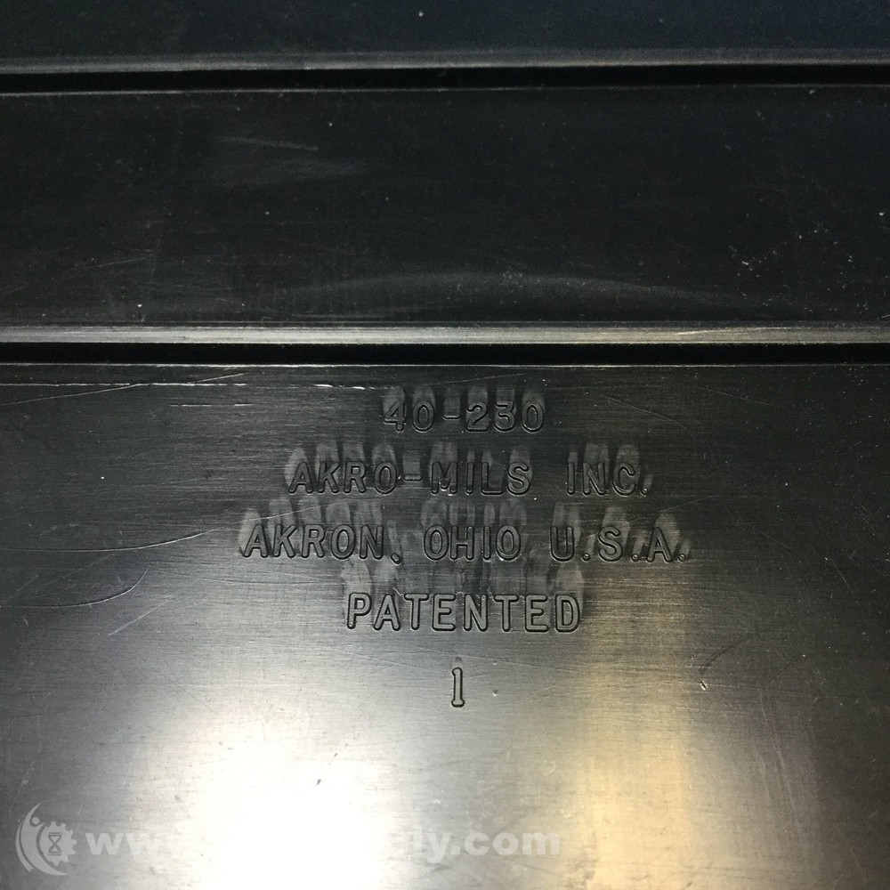 Akro Mils 40-230 Black Divider for 30230 Stackable Storage Bin USIP