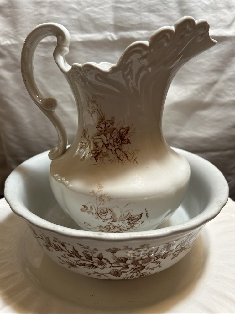 Taylor & Knowles Pitcher And Basin