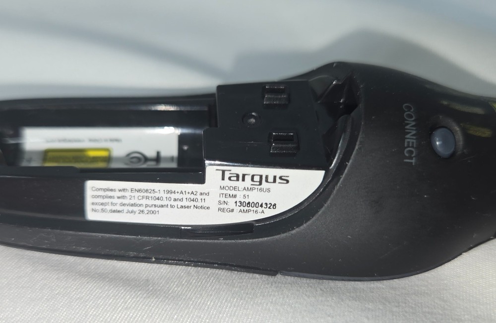 Targus Wireless USB Presenter with Laser Pointer - AMP16US - 2 Units Dongles