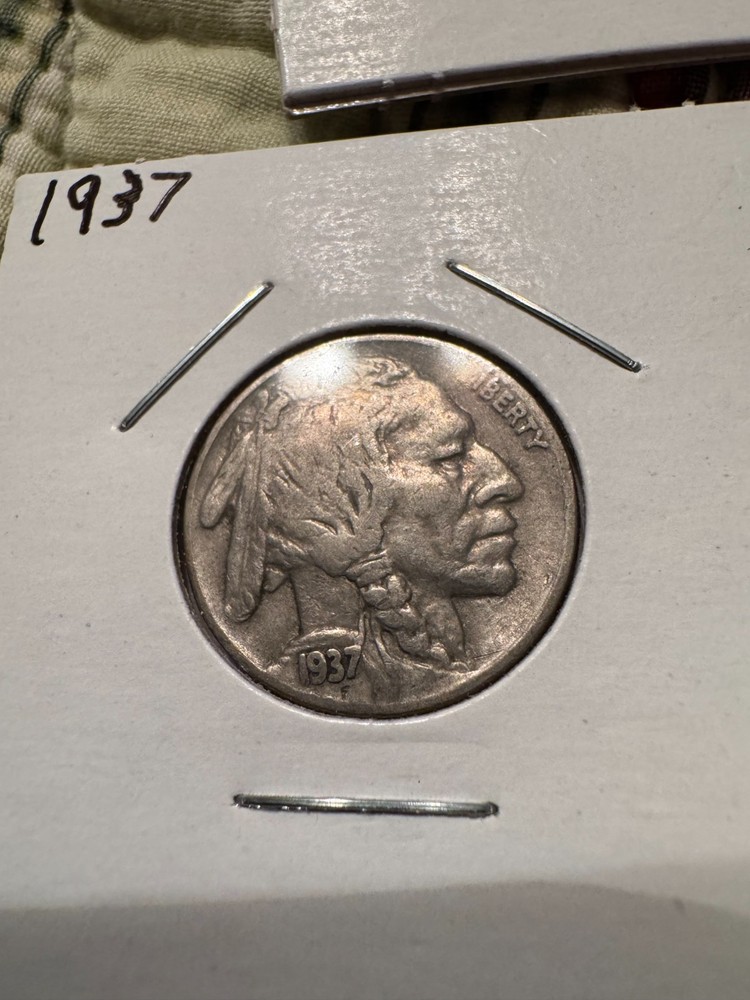 Very Random Coin Envelope almost all weigh the same 28 grams