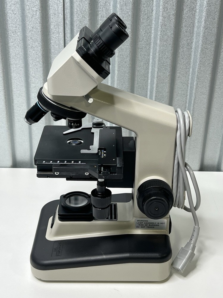 Nikon Alphaphot YS2-H Binocular Microscope with 3 Objectives & Eyepieces 33114