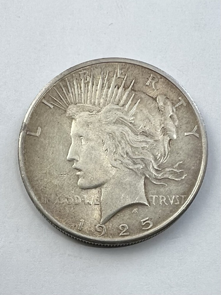 1925 Philadelphia Mint 90% Silver Peace Dollar