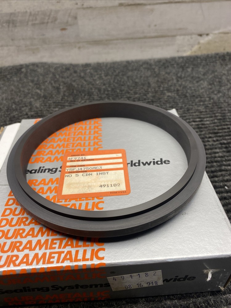 New Durametallic Y5FJ4750MC3 No. 5 Carbon Insert