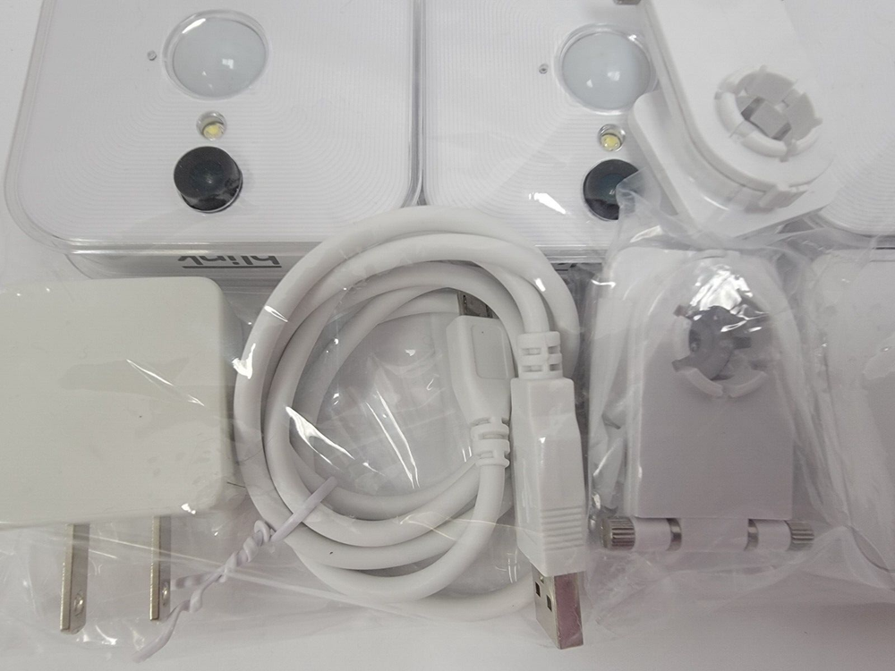 BLINK XT SMART HOME SECURITY 3 CAMERA SYSTEM For PARTS ONLY!