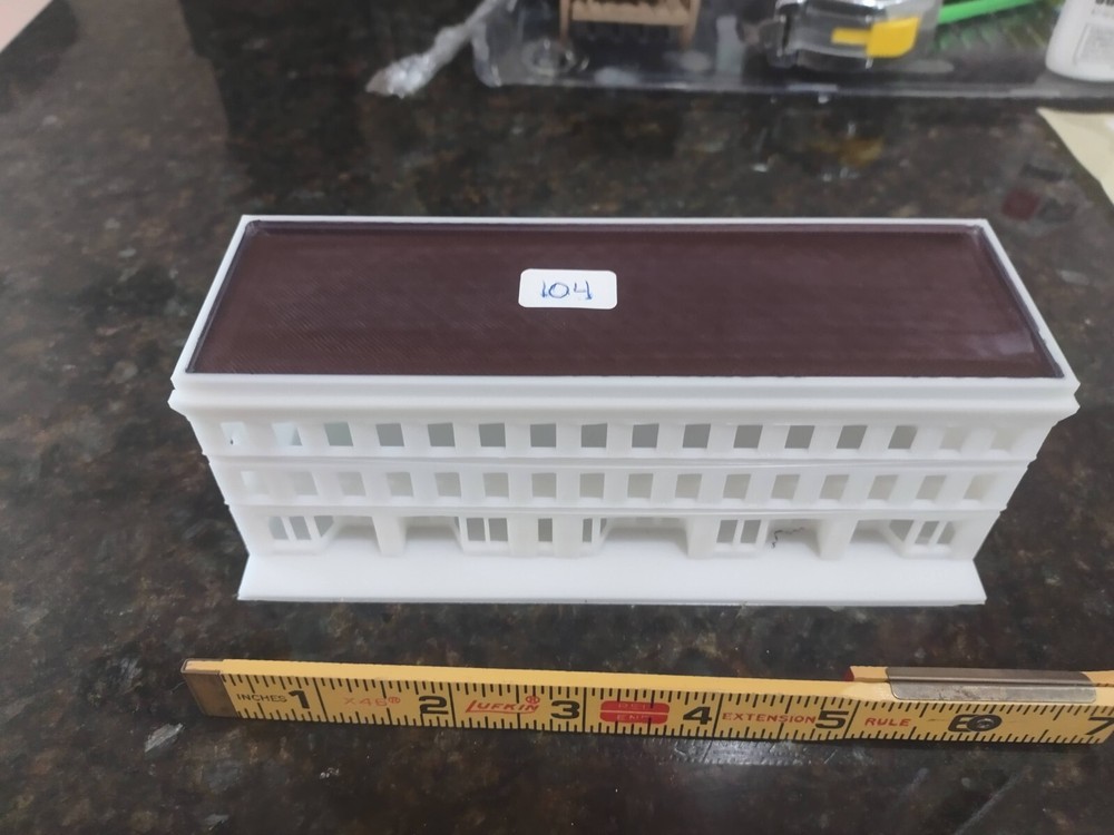 N Scale Down Town Shopping Center