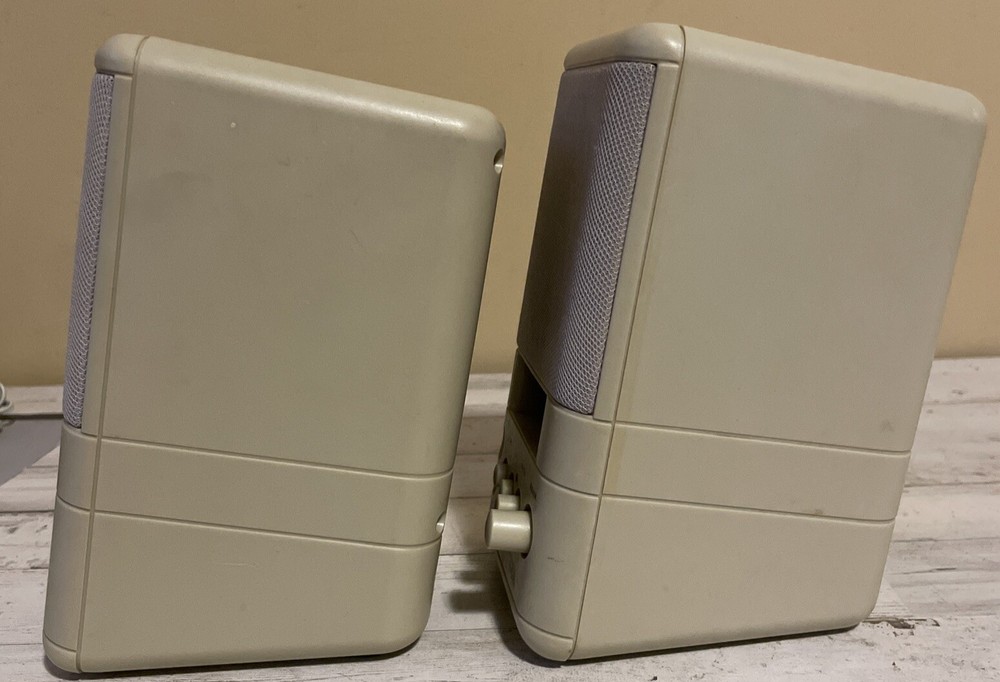 Amplified Computer Speakers Cyber Acoustics - MMS - 2 With Original Box
