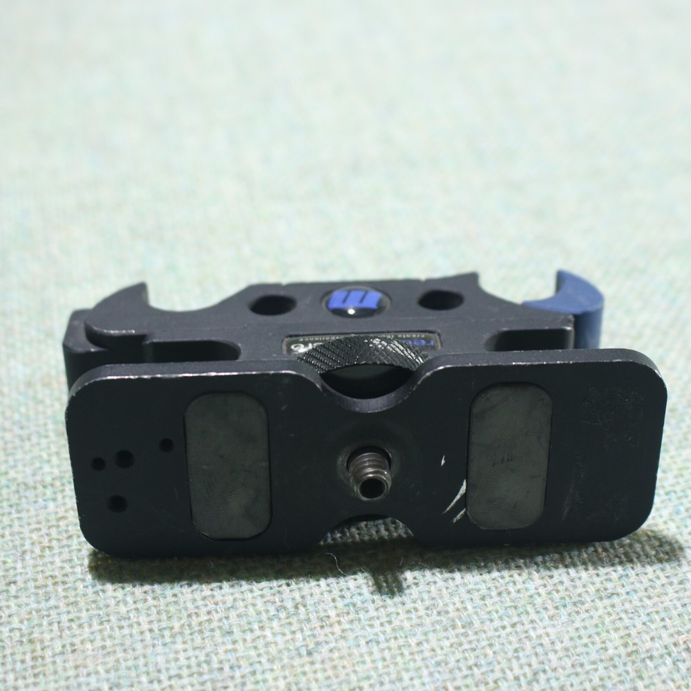 Redrock Micro Camera Baseplate Quick Release Rod Locking System for DSLR Camera