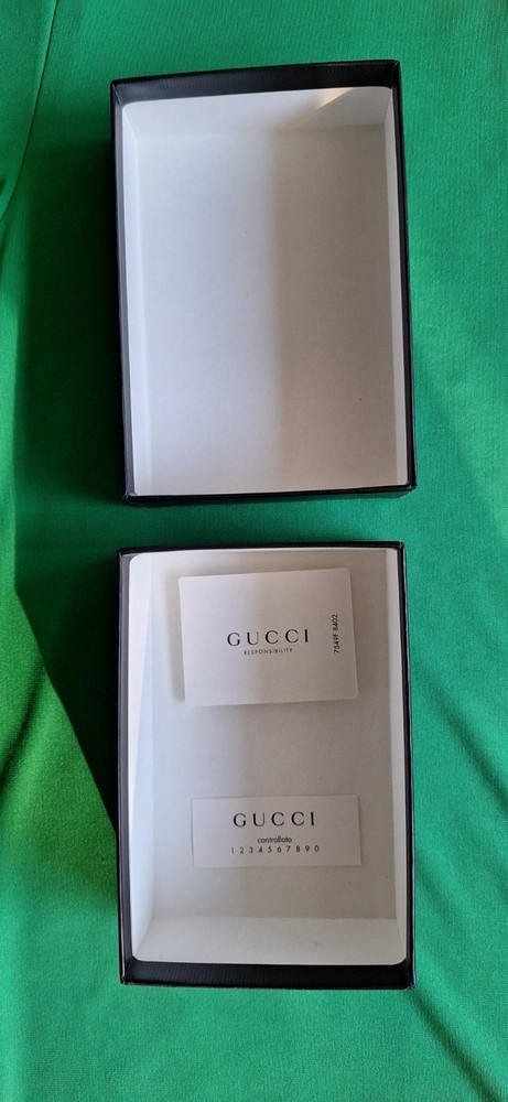 Authentic GUCCI White Black Empty Gift Box. Size 5.5×3.7 Great Condition
