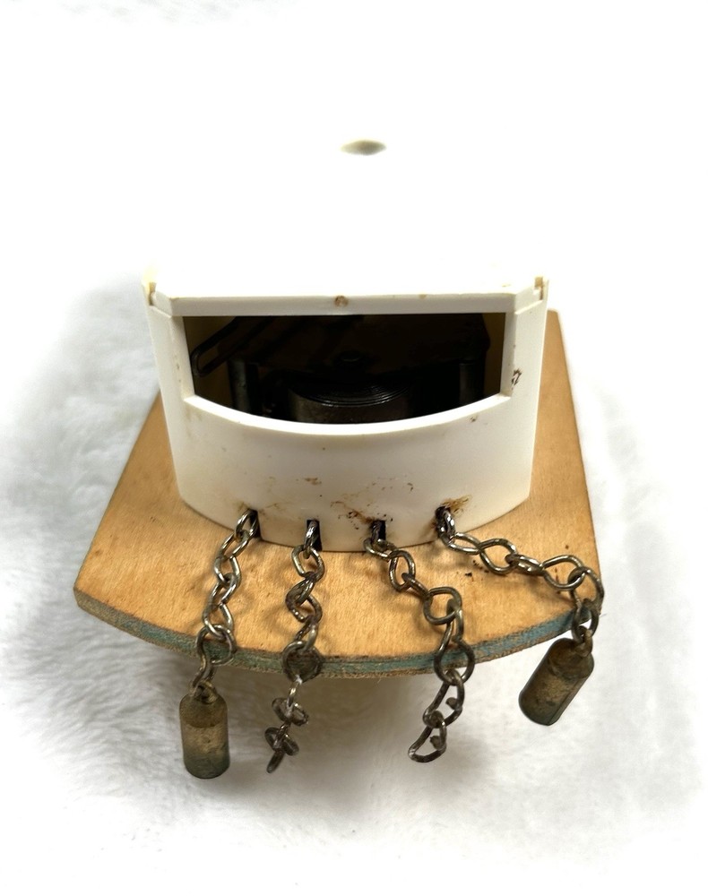 Vintage Dutch Windmill Clock- Includes Key, Missing Pendulum, Windmill Spins￼