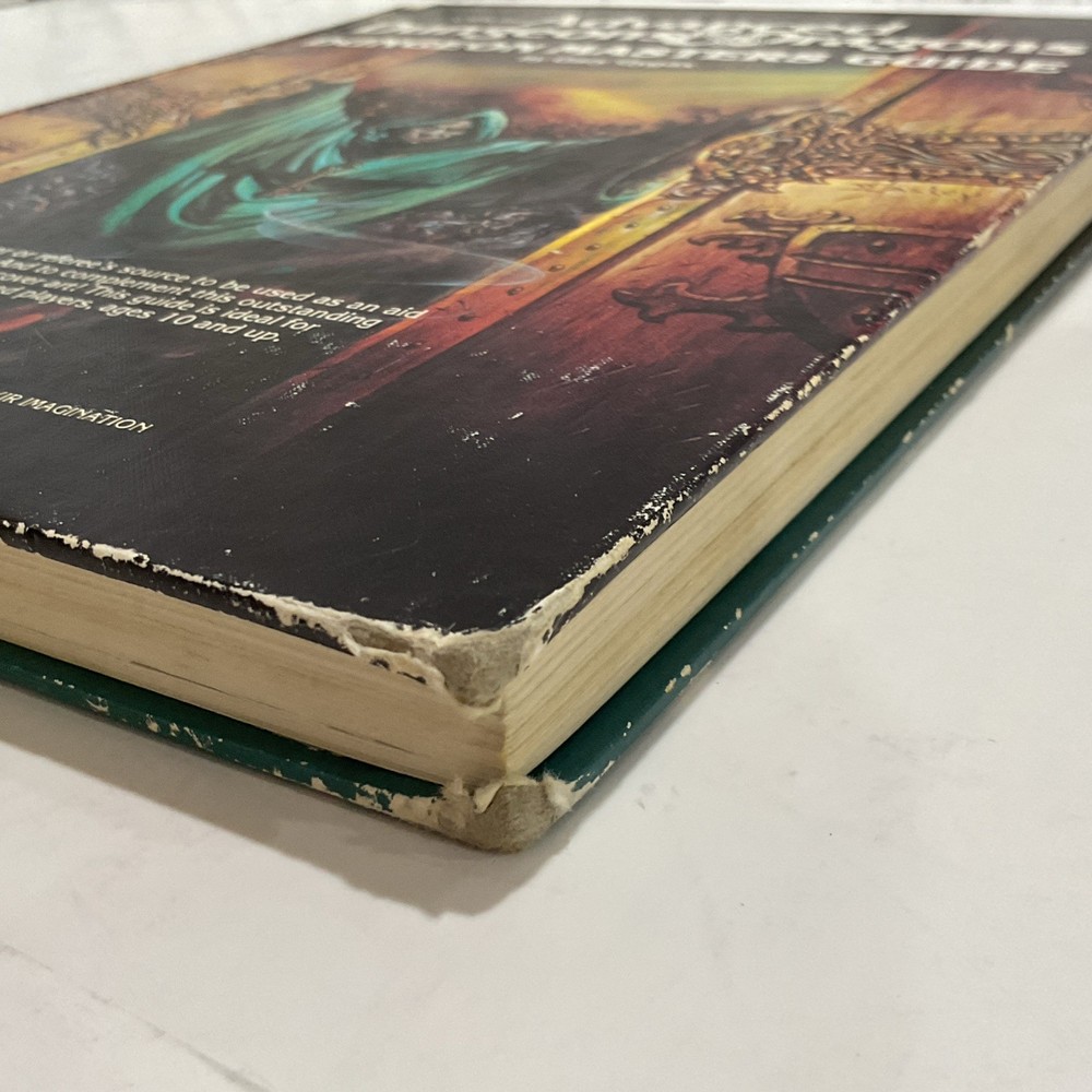 Official Advanced Dungeons & Dragons Dungeon Masters Guide