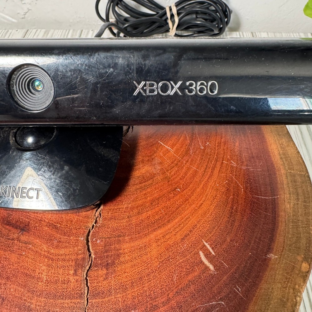 Microsoft Xbox 360 Kinect Connect Black Sensor Bar Model # 1414
