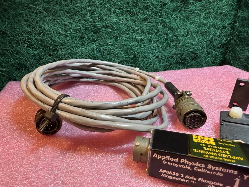 APPLIED PHYSICS SYSTEMS APS550 3 AXIS FLUXGATE Magnetometer Probe