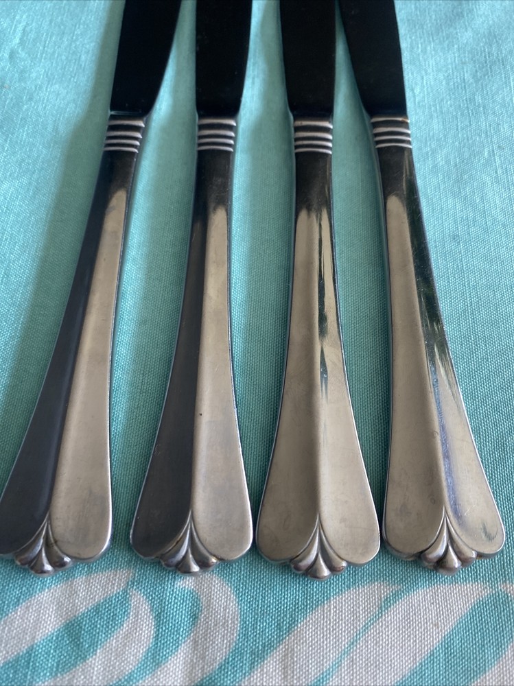 4 Pcs Rogers Co Country Shell Dinner Knives Stainless Flatware