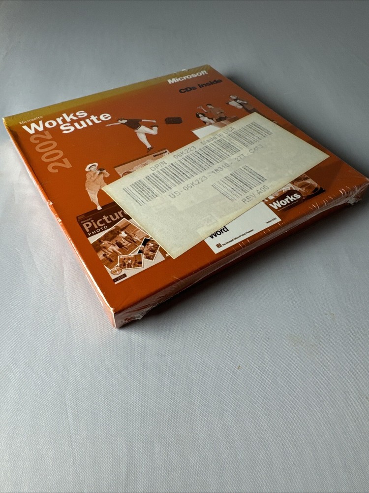 Microsoft Works Suite 2002 w/ Product Key (5-Disk Set) SEALED