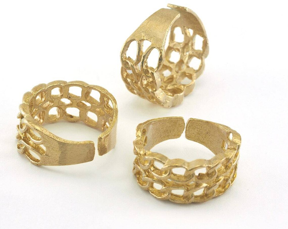 Chain Ring Raw Brass Chain shape (18mm 8US inner size) 3063